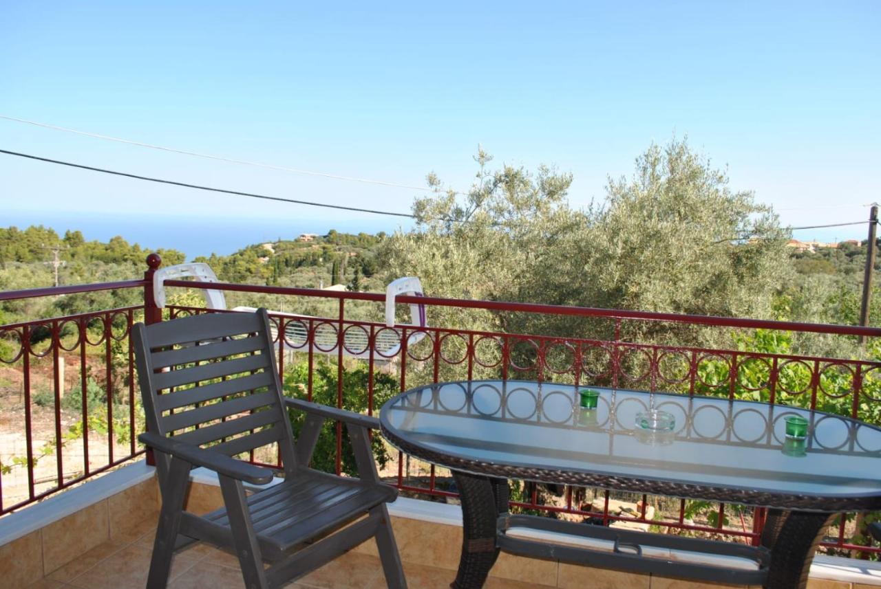 Monika Lefkada Hotel ซูกาเลดส์ ภายนอก รูปภาพ