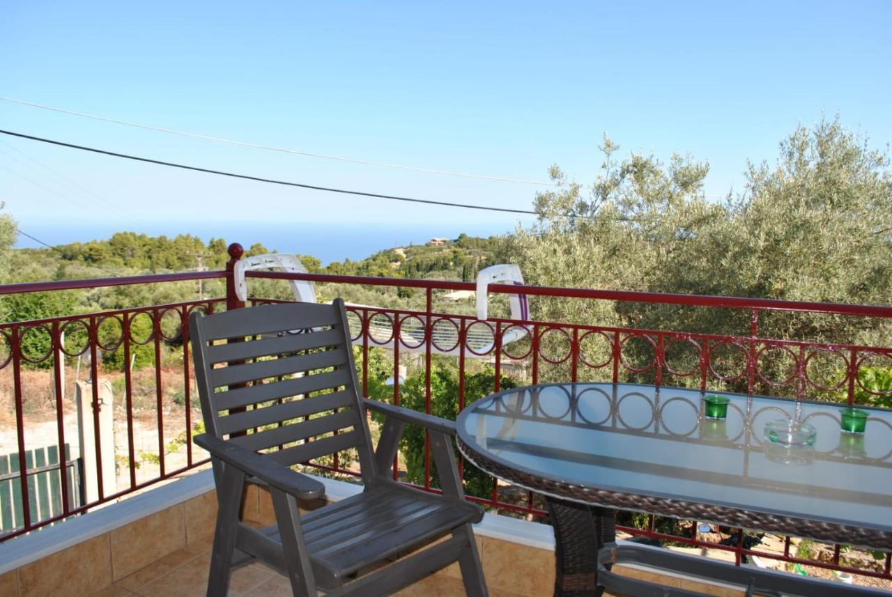 Monika Lefkada Hotel ซูกาเลดส์ ภายนอก รูปภาพ
