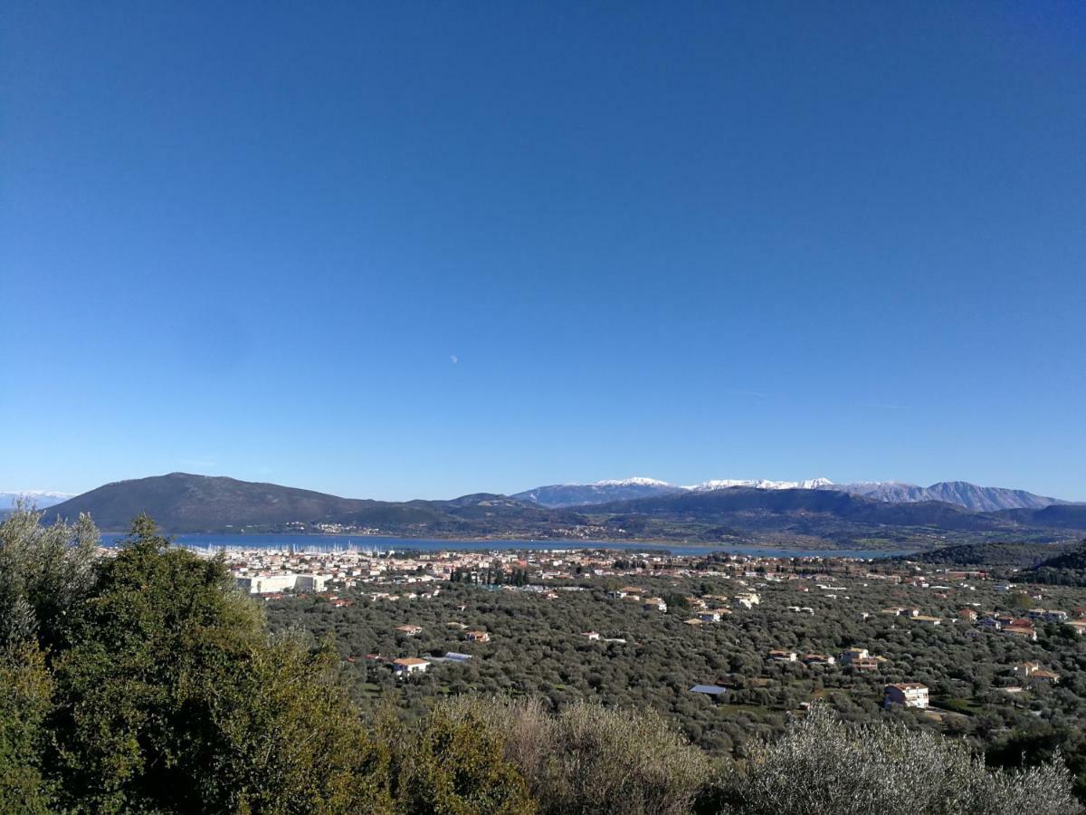 Monika Lefkada Hotel ซูกาเลดส์ ภายนอก รูปภาพ