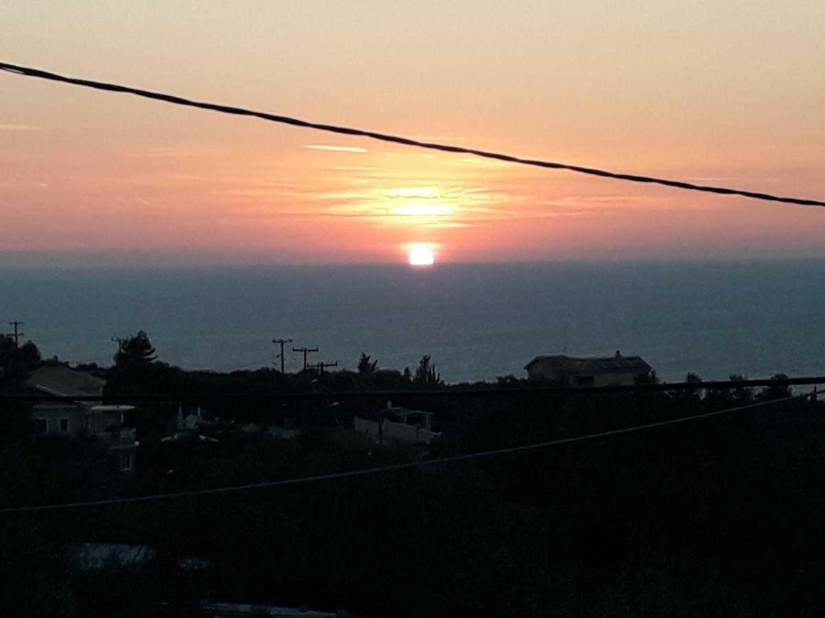 Monika Lefkada Hotel ซูกาเลดส์ ภายนอก รูปภาพ