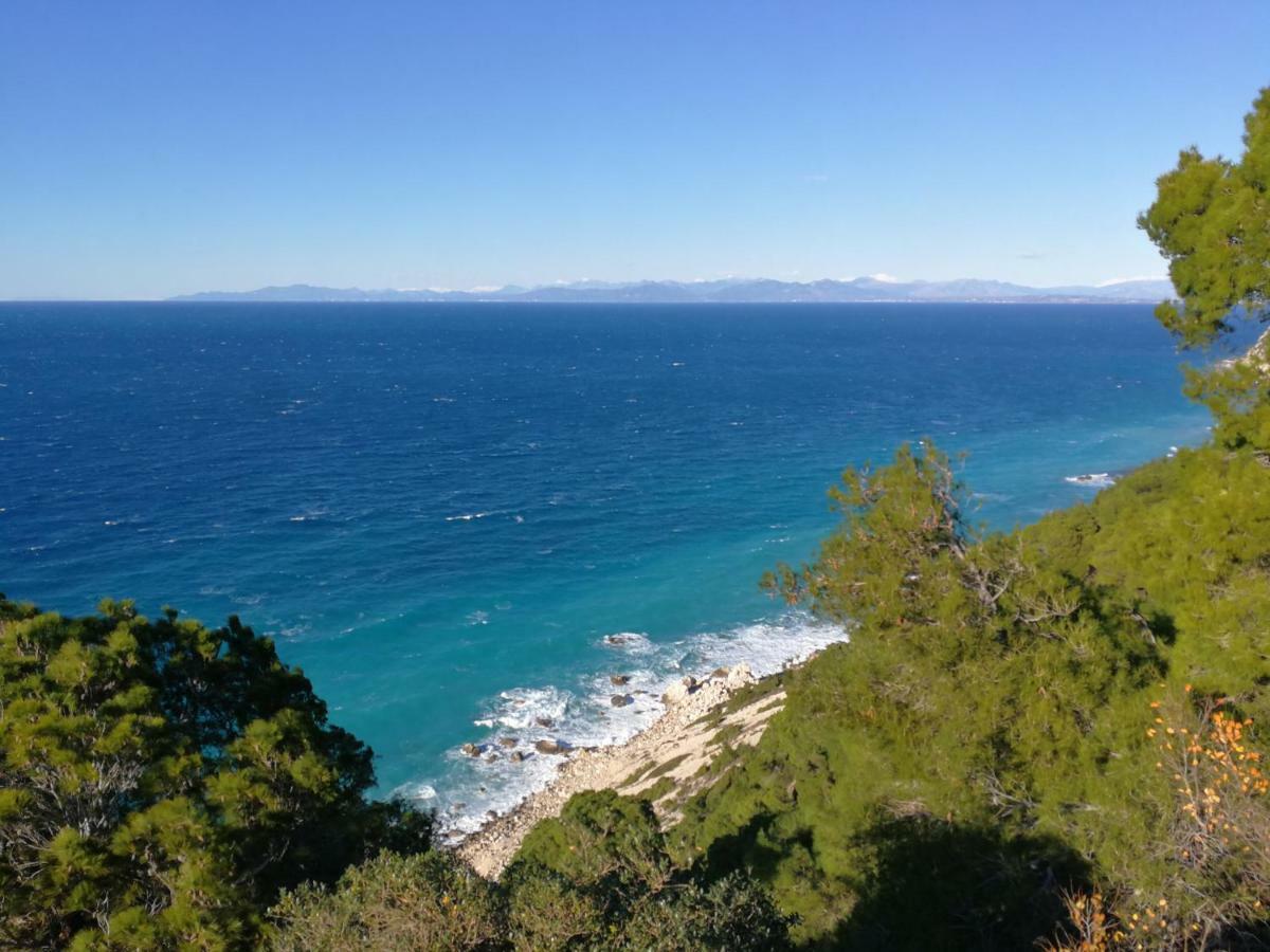 Monika Lefkada Hotel ซูกาเลดส์ ภายนอก รูปภาพ