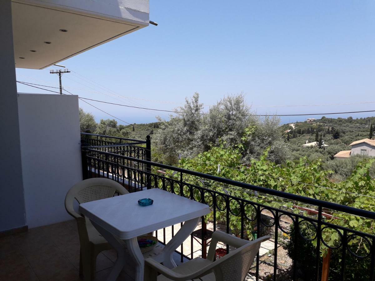 Monika Lefkada Hotel ซูกาเลดส์ ภายนอก รูปภาพ